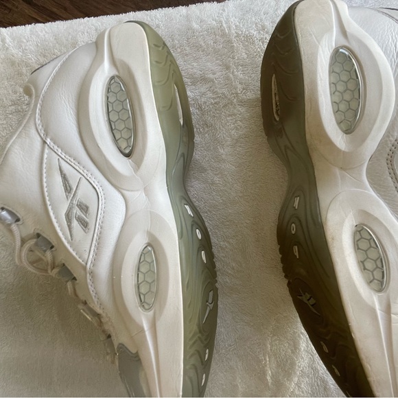 Reebok Question low size 11.5 - Picture 1 of 4